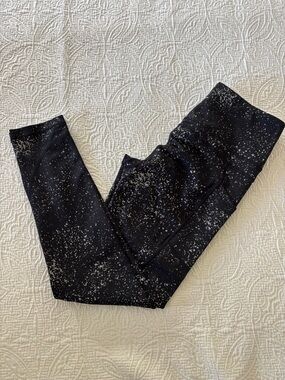 ZYIA Black Reflective Light n Tight Leggings with Pockets